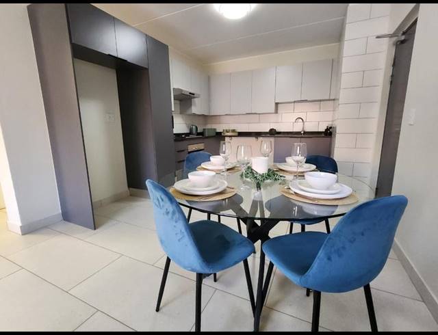 2 BEDROOM PROPERTY TO RENT IN BEDFORD GARDENS